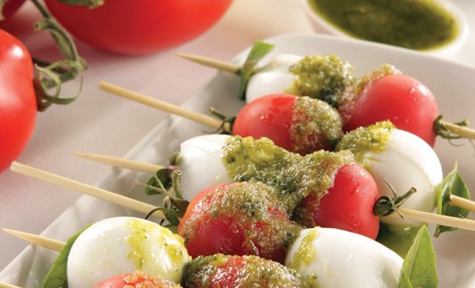 Caprese Com Molho Pesto